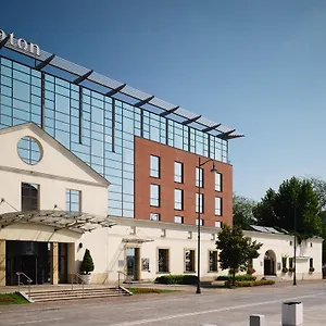 Sheraton Grand 5* קרקוב