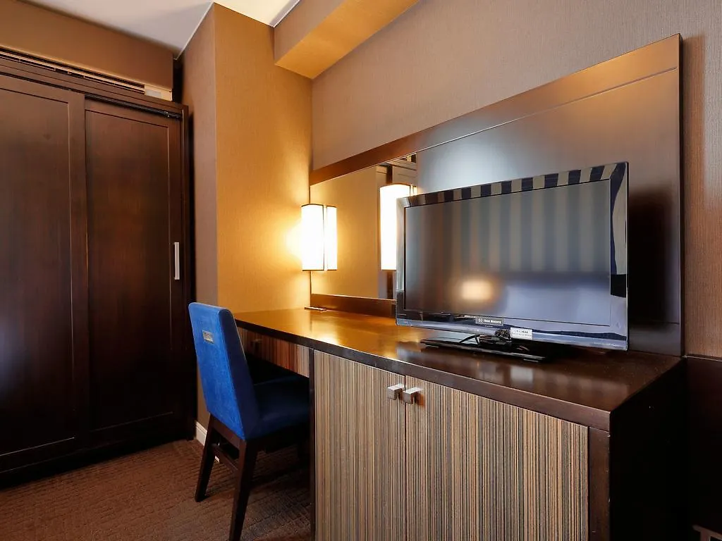 Hotel Monterey Kyōto 4*,