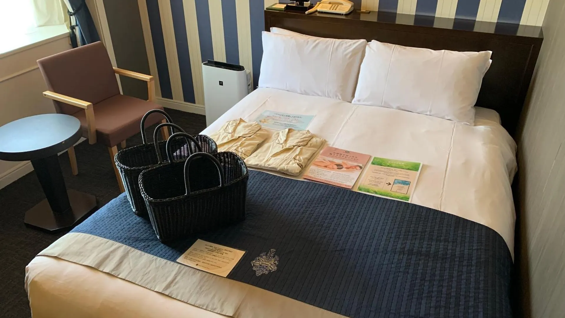 Hotel Monterey Kyōto 4*,